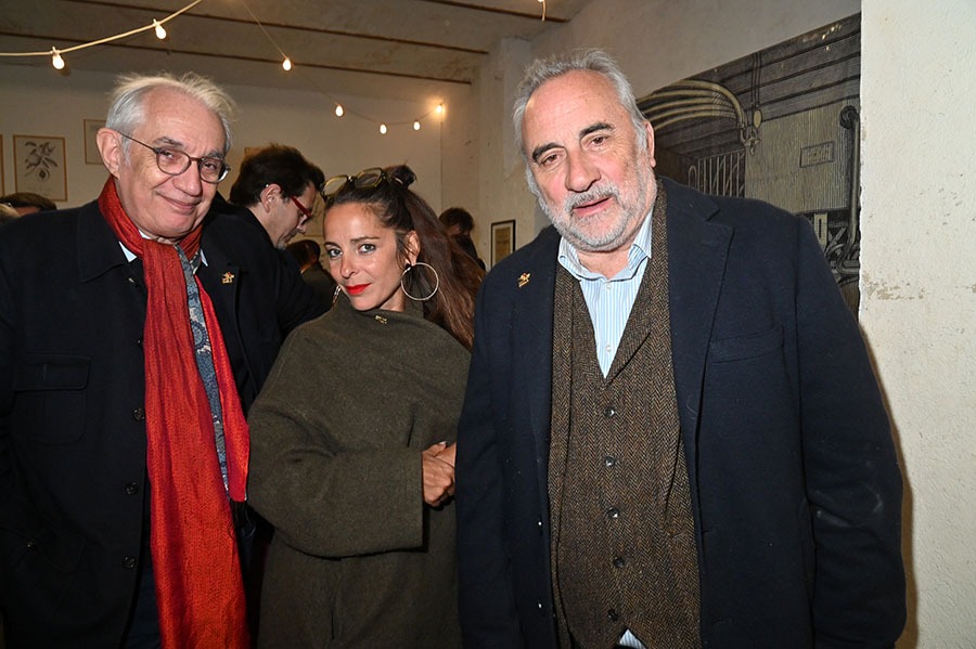 Audrey Dana sandwiche entre Alain Kruger et Antoine Dulery au cocktail Combier