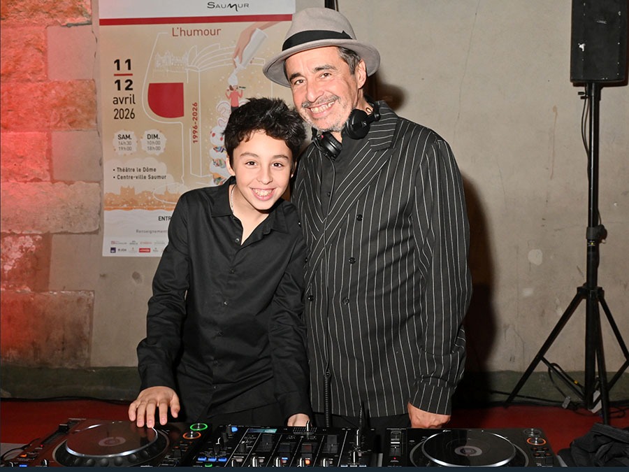 Ariel Wizman en Bootlegger de la platine au gibus ? non au Carrousel à Saumur et sa relève DJ Naor Wizman JR !!
