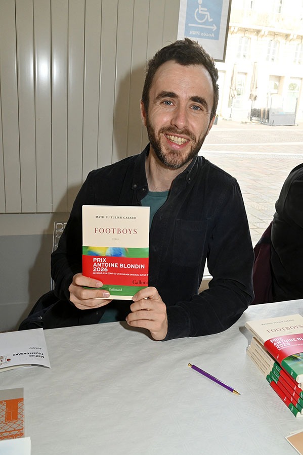c'est le Antoine Blondin 2026 Mathieu Tulissi Gabard et son book « Footboy » ca parle de jeunes pauvres footeux !
