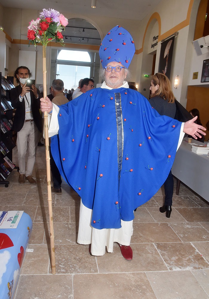 A Saumur C’est pas parceque le Pape est bleu qu’il ne carbure pas au rouge