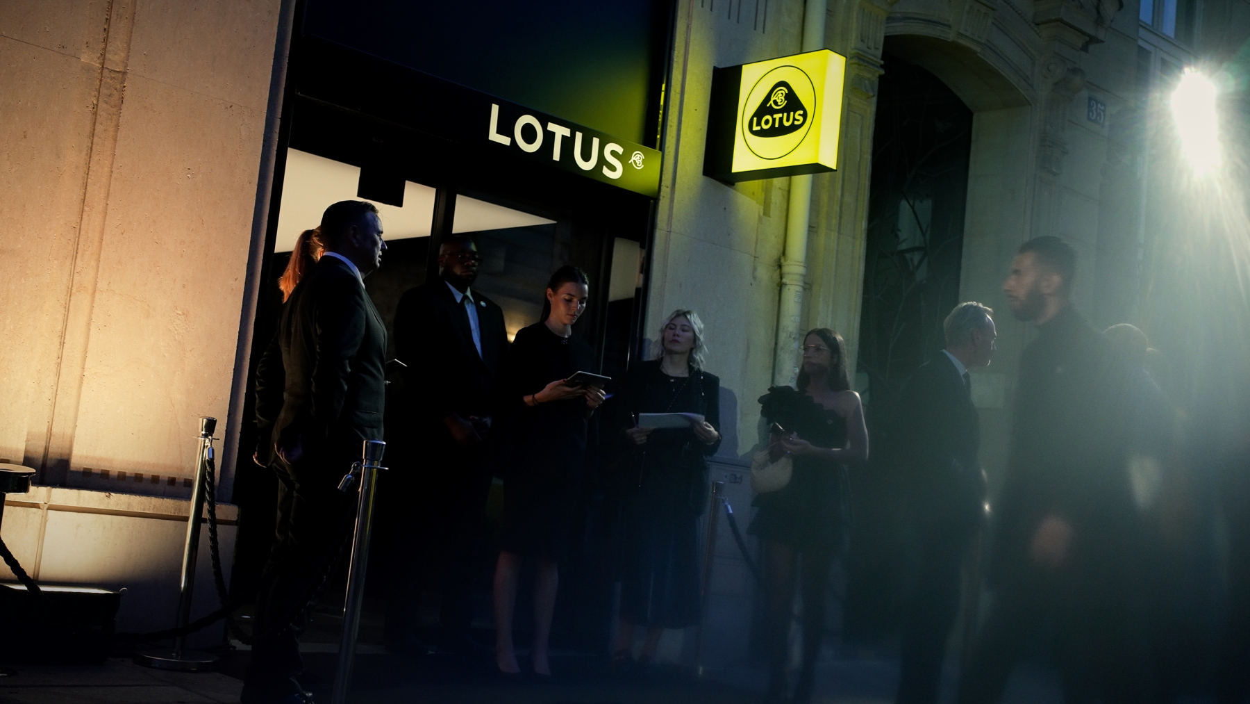Soirée d'inauguration du flagship Lotus à Paris