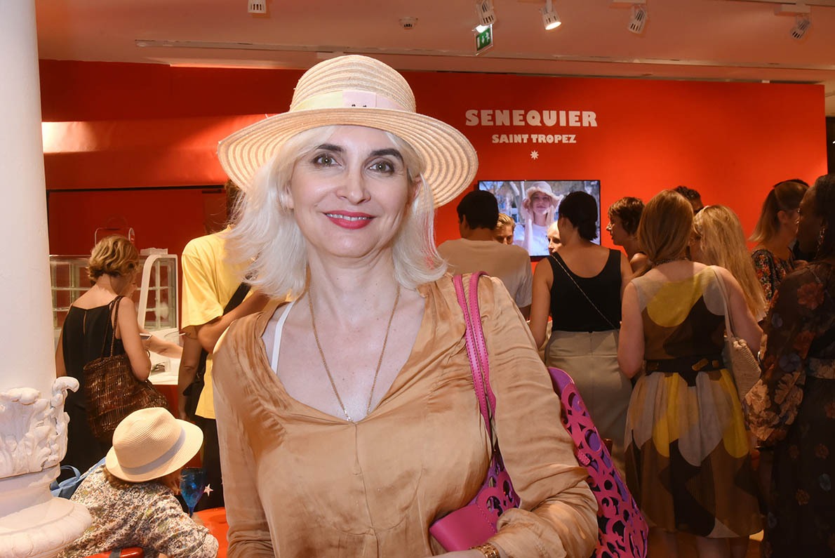 "Mon Chapeau tu aimes mon chapeau? "  je verrai bien Severine de Rugy en Brigitte Bardot dans "La Madrague" !