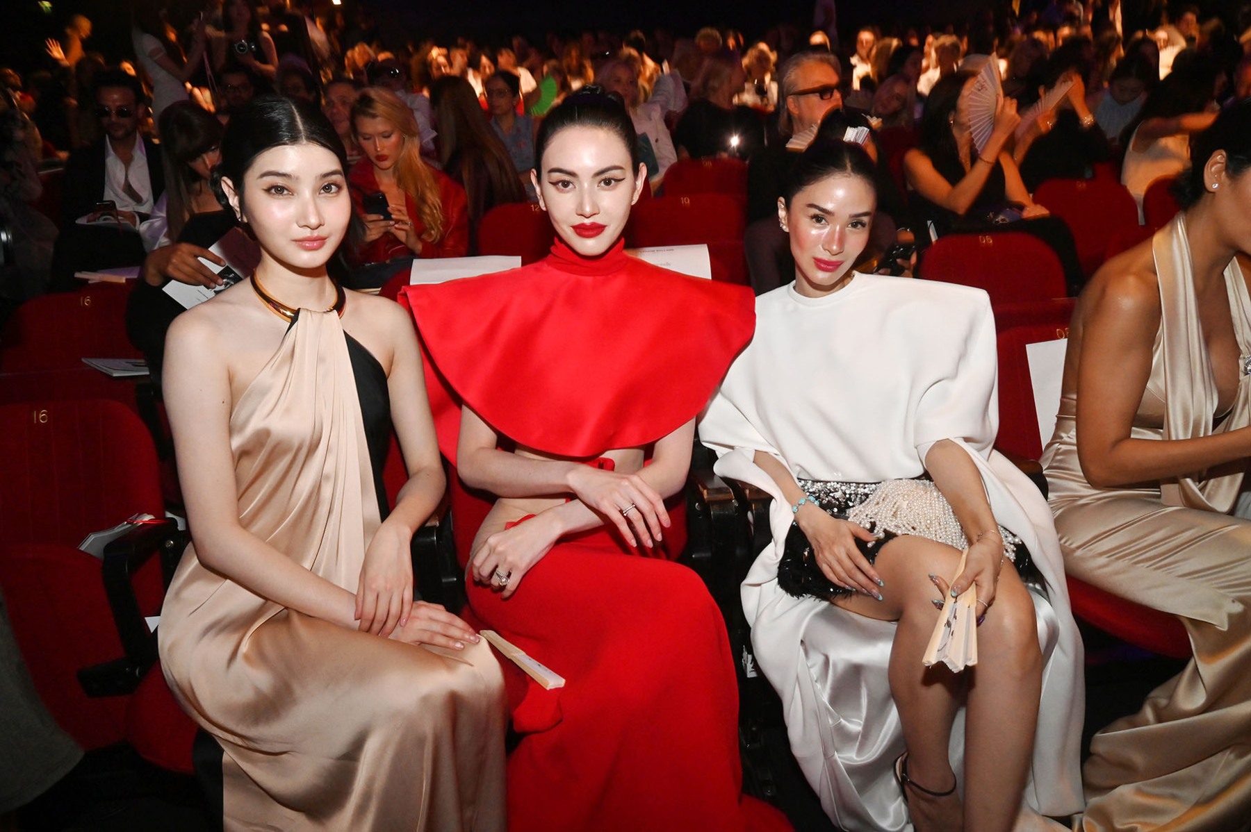 3 graâes: Mable Siriwalee, Davika Hoorne And Heart Evangelista