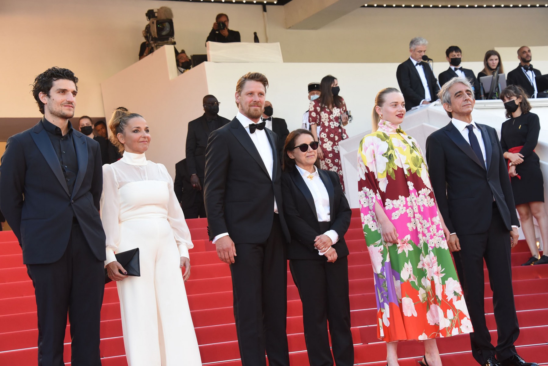 Louis Garrel, Monika Mecs, Gijs Naber, Ildiko Enyedi, Luna Wedler and Sergio Rubini C'ets juste la team de The Story of My Wife sans Lea Seydoux souffrante