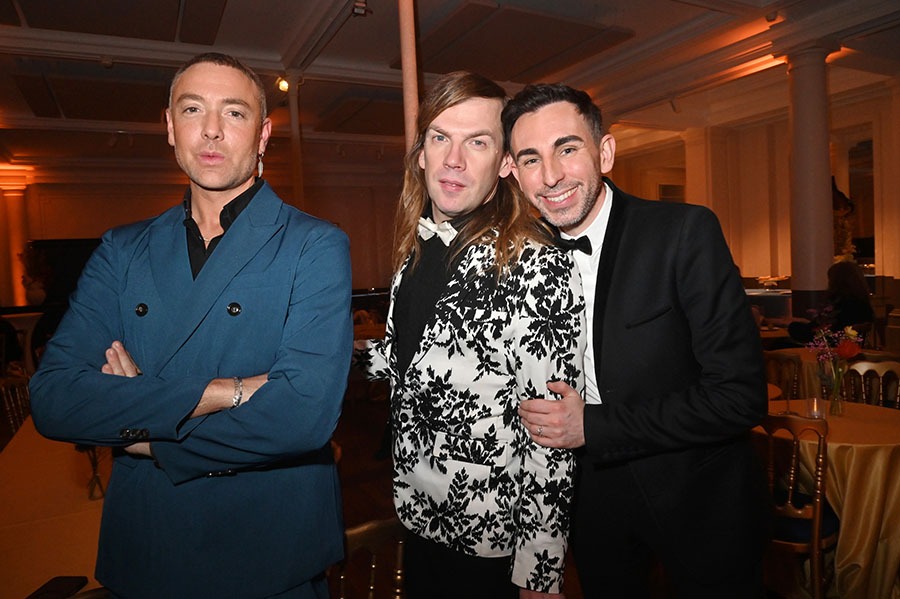 Maxime Dereymez et Jordan de Luxe sont fans des robes de Christophe Guillarmé