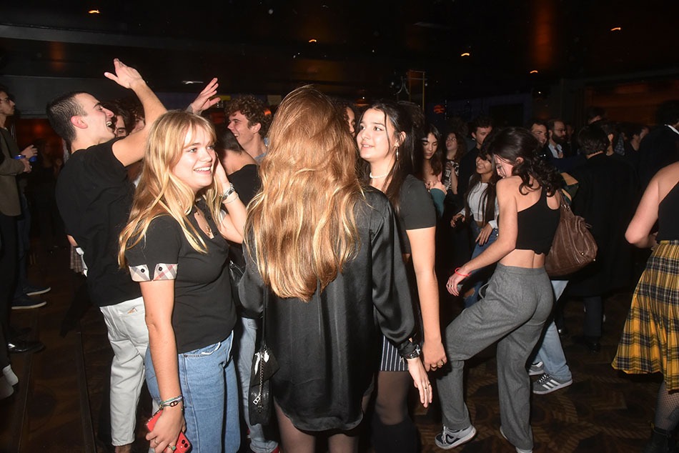 Ho Ho que de jolies demoizelles à cette Technikart Miss Party