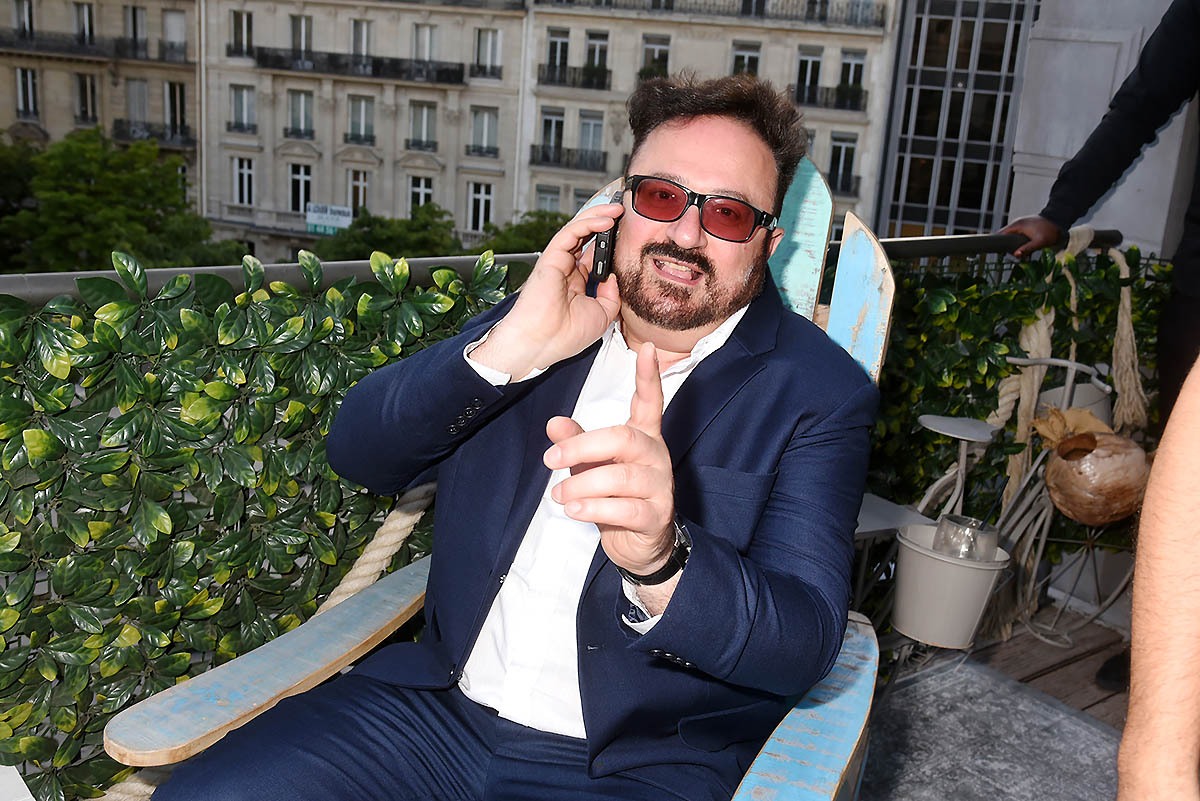 De-son-Transat-Eric-Dahan-commande-une-piscine-de-Champony Express-au-Martas-bar-à L'Autre bout-de-la-terrasse