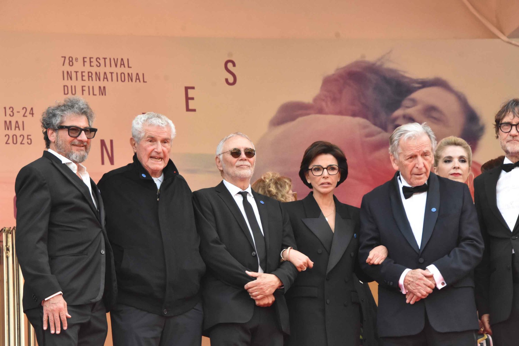 Good Old Timers Radu Mihaileanu, Claude lelouch et Costa Gavras entourent Rachda Dati !