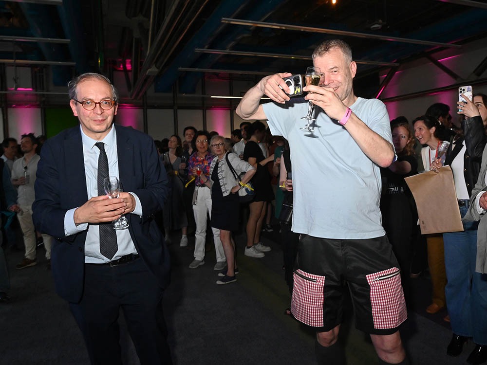 Laurent Le bon en mode President en fête et Wolfgang Tillmans en mode sniper
