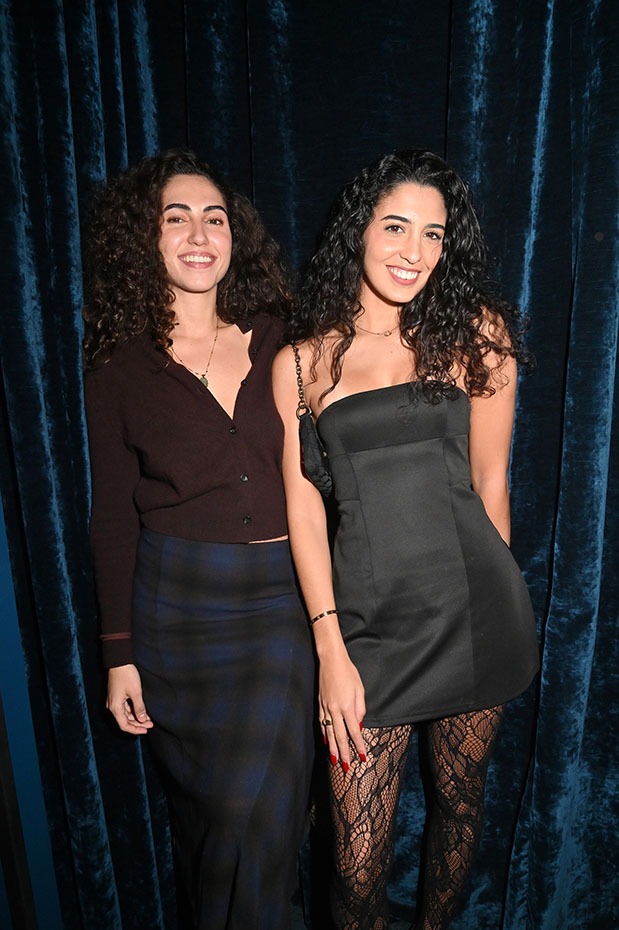 Meryem Dkhissi, Salma Tazi deux jolies blondes qui ne comptent pas pour des palombes (Elles sont pas blonde? Tant pis si je suis daltonien)