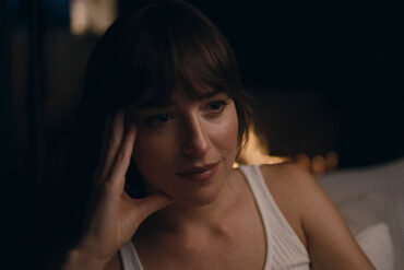 Dakota Johnson in SPLITSVILLE